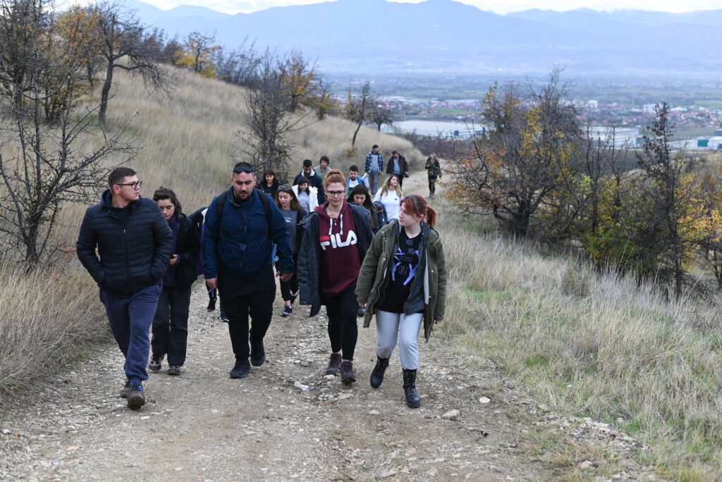 Ljupco Bozinovski - LEading the Social Friday volunteers to the planting location